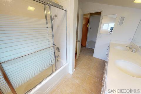 1038 Via Contenta, Escondido, CA 92029 photo 16