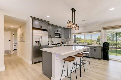 9617 Medina Dr, Santee, CA 92071 photo 3