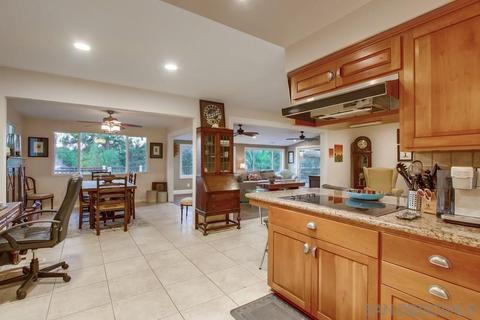 10505 Challenge Blvd, La Mesa, CA 91941 photo 7