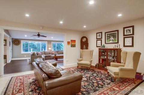 10505 Challenge Blvd, La Mesa, CA 91941 photo 4