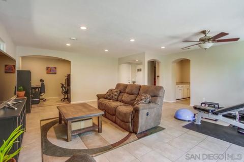 210 Cranston Crst, Escondido, CA 92025 photo 19