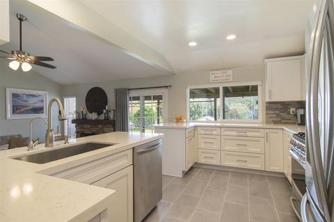 10424 Cadwell Rd, Santee, CA 92071 photo 9