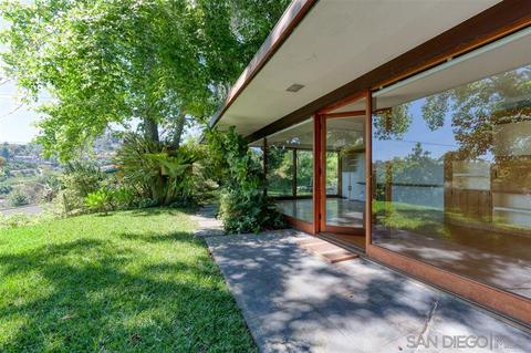 9830 Edgelake Dr, La Mesa, CA 91941 photo 2