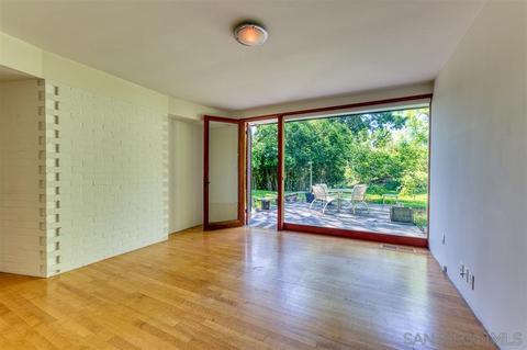 9830 Edgelake Dr, La Mesa, CA 91941 photo 17