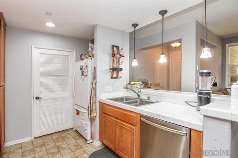 115 Via Sovana, Santee, CA 92071 photo 12