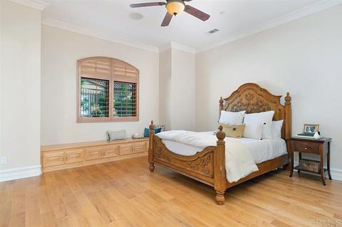 675 Rolling Hills Rd, Vista, CA 92081 photo 12