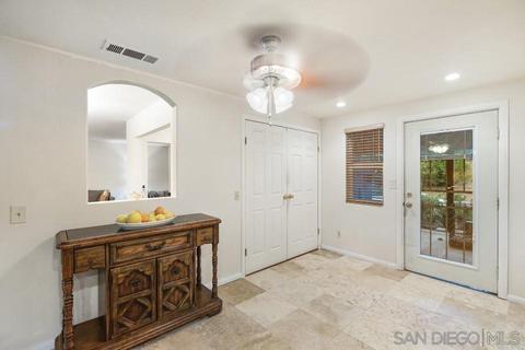 1725 La Valhalla Pl, El Cajon, CA 92019 photo 8