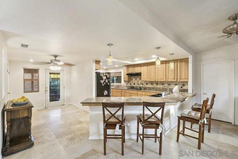 1725 La Valhalla Pl, El Cajon, CA 92019 photo 9