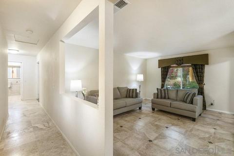 1725 La Valhalla Pl, El Cajon, CA 92019 photo 3