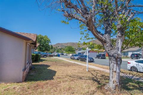 1722 Burnet St, El Cajon, CA 92021 photo 4