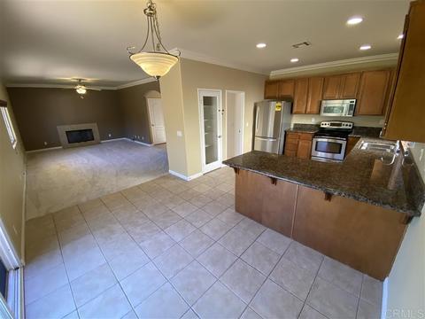 12715 Oak Knoll Rd, Poway, CA 92064 photo 4