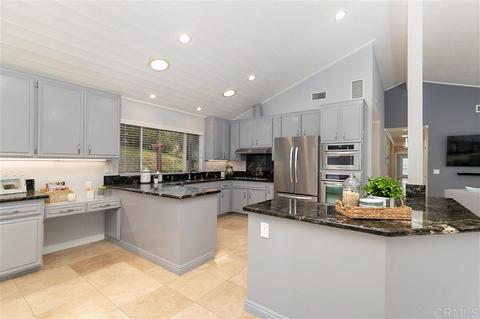 255 Rudd, Vista, CA 92084 photo 3