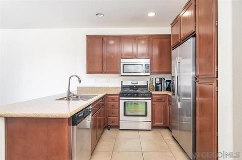 10149 Leavesly Tr, Santee, CA 92071 photo 4