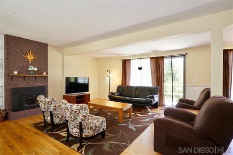 1830 Foothill Dr, Vista, CA 92084 photo 4