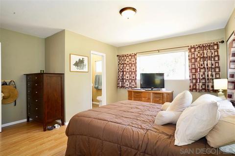 1830 Foothill Dr, Vista, CA 92084 photo 8