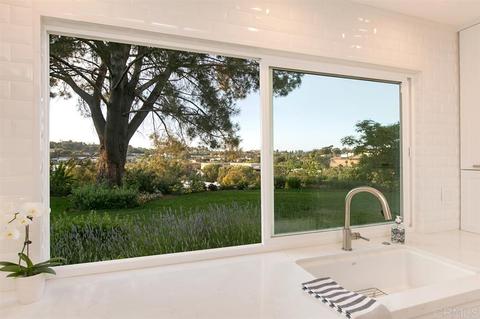 634 Sonrisa St, Solana Beach, CA 92075 photo 6