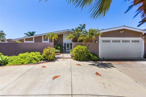 1633 Downs St, Oceanside, CA 92054 photo 3