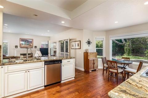 1238 Green Orchard Pl, Encinitas, CA 92024 photo 9