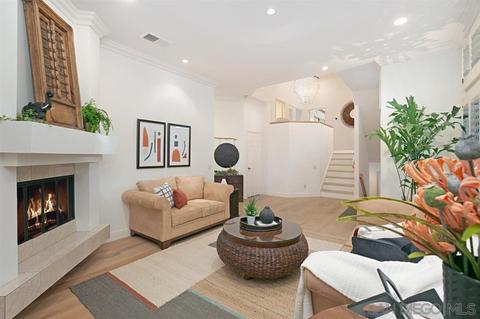 1529 Caminito Solidago, La Jolla, CA 92037 photo 4