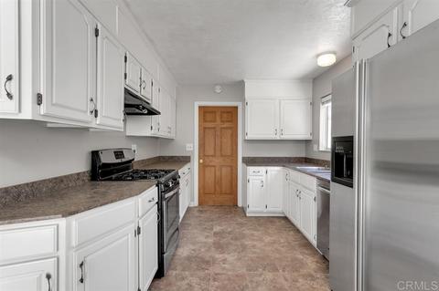 2501 Sarbonne Dr, Oceanside, CA 92054 photo 5