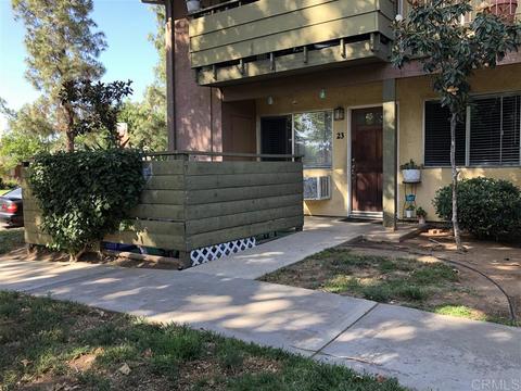 2041 E Grand Ave #23, Escondido, CA 92027 photo 1