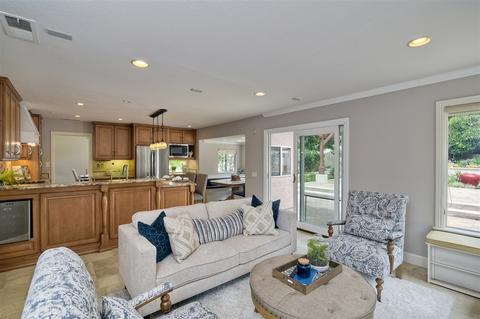 4992 Calle Sobrado, Oceanside, CA 92056 photo 6