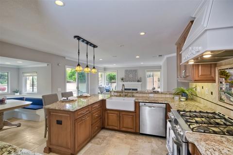 4992 Calle Sobrado, Oceanside, CA 92056 photo 7