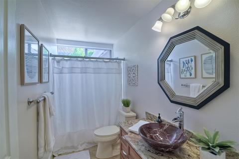 4992 Calle Sobrado, Oceanside, CA 92056 photo 16