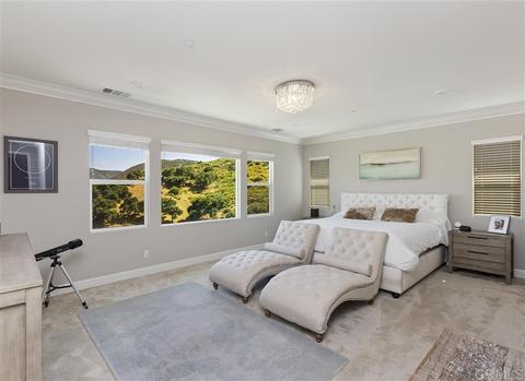3064 Heirloom Pl, Escondido, CA 92029 photo 11