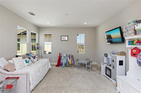 3064 Heirloom Pl, Escondido, CA 92029 photo 18
