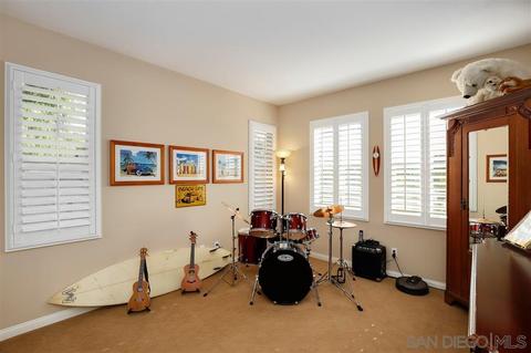 887 Hillcrest Ter, Fallbrook, CA 92028 photo 16