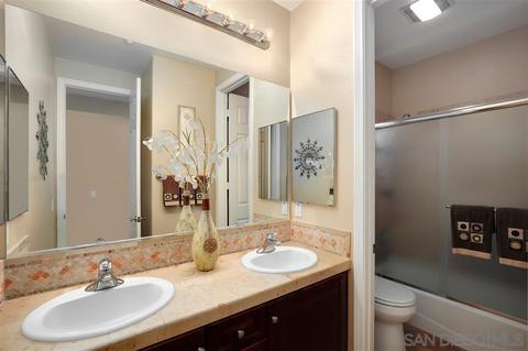 887 Hillcrest Ter, Fallbrook, CA 92028 photo 18