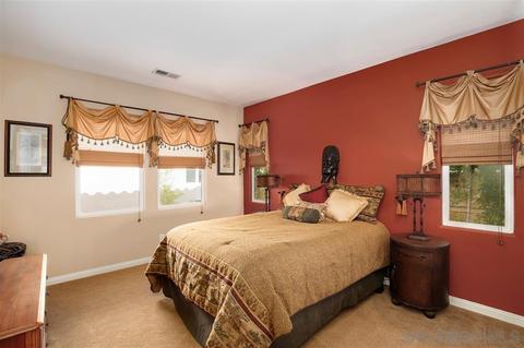 887 Hillcrest Ter, Fallbrook, CA 92028 photo 17
