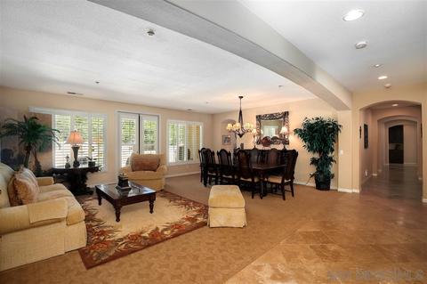 887 Hillcrest Ter, Fallbrook, CA 92028 photo 4