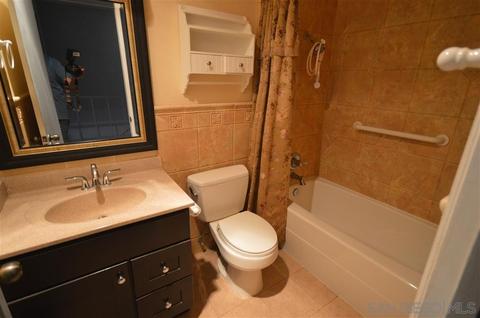 10205 Peaceful Ct, Santee, CA 92071 photo 9