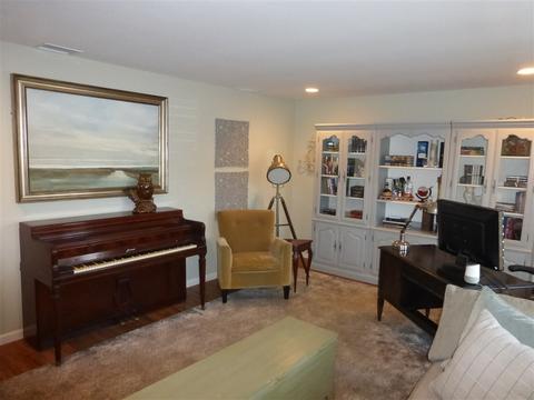 10053 Ashdale Ln, Santee, CA 92071 photo 1