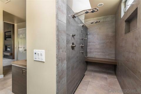 2033 Bruceala Ct, Cardiff, CA 92007 photo 18