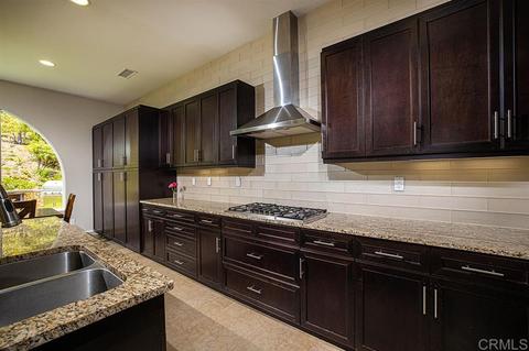 7157 Sitio Corazon, Carlsbad, CA 92009 photo 12