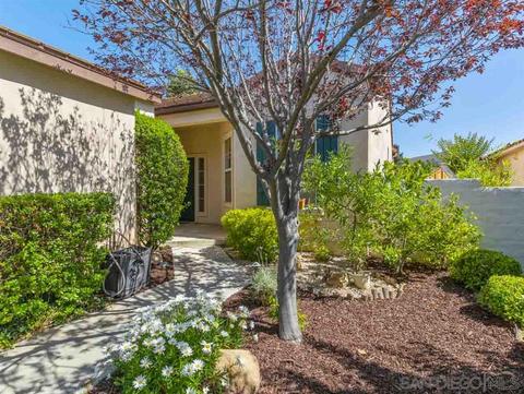 3111 Olive Knoll Pl, Escondido, CA 92027 photo 2