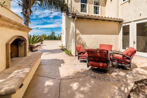 7083 Cordgrass Ct, Carlsbad, CA 92011 photo 8