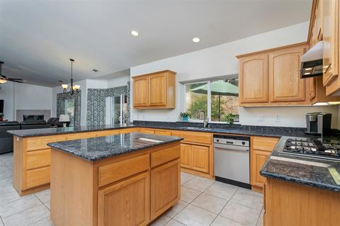 1289 Lorenzo Dr, Fallbrook, CA 92028 photo 12