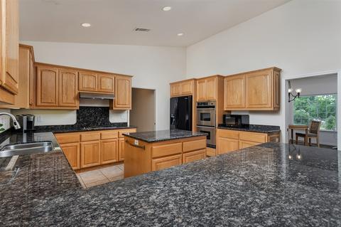 1289 Lorenzo Dr, Fallbrook, CA 92028 photo 14