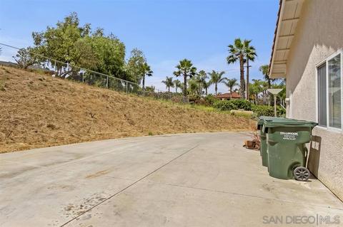 1289 Lorenzo Dr, Fallbrook, CA 92028 photo 23
