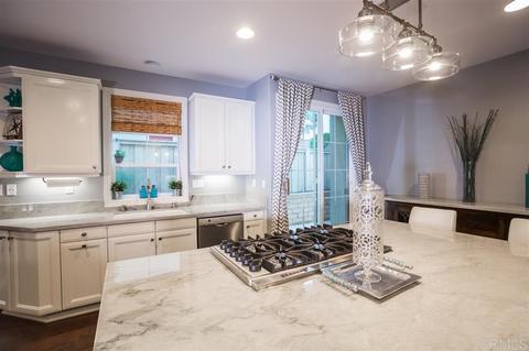 6450 Topmast, Carlsbad, CA 92011 photo 3