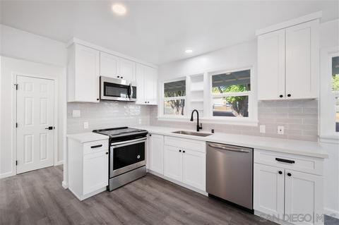 1865 Hartwright Rd, Vista, CA 92084 photo 5