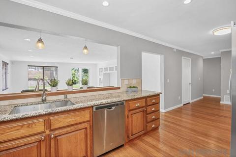 7467 Seneca Pl, La Mesa, CA 91942 photo 8