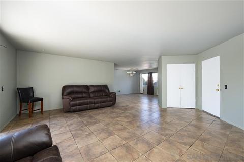 806 E 4th Ave #4, Escondido, CA 92025 photo 5