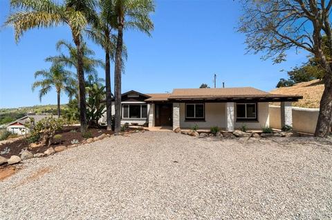 2017 Orange Ave, Ramona, CA 92065 photo 4