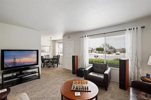3862 San Pablo Ave, Oceanside, CA 92057 photo 2
