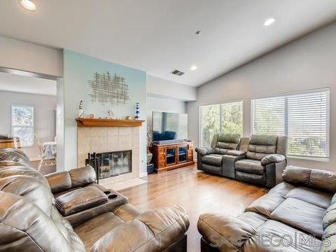 2980 Lake Breeze Ct, Spring Valley, CA 91977 photo 9